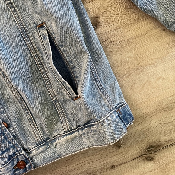 J. Crew | Oversized denim jacket - Picture 4 of 9